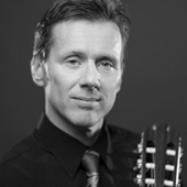 Robert Bekkers, Guitar
